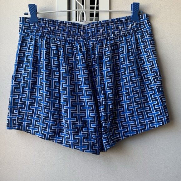 Southern Tide Blue Pattern Shorts - Picture 2 of 8